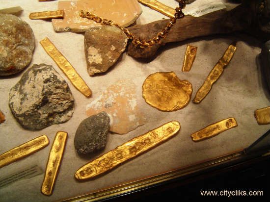 Gold Finger Bars and Gold Disc. | Imagenes de tesoros, Tesoros ...