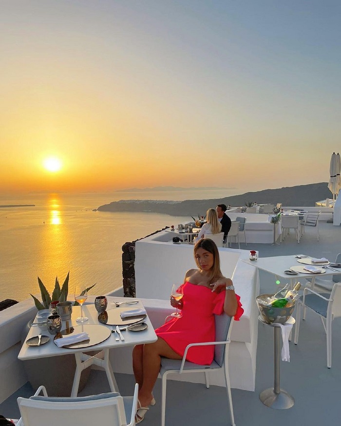 Lạc vào thiên đường nghỉ dưỡng Grace Santorini Hotel đẹp như thơ như mộng tại Hy Lạp