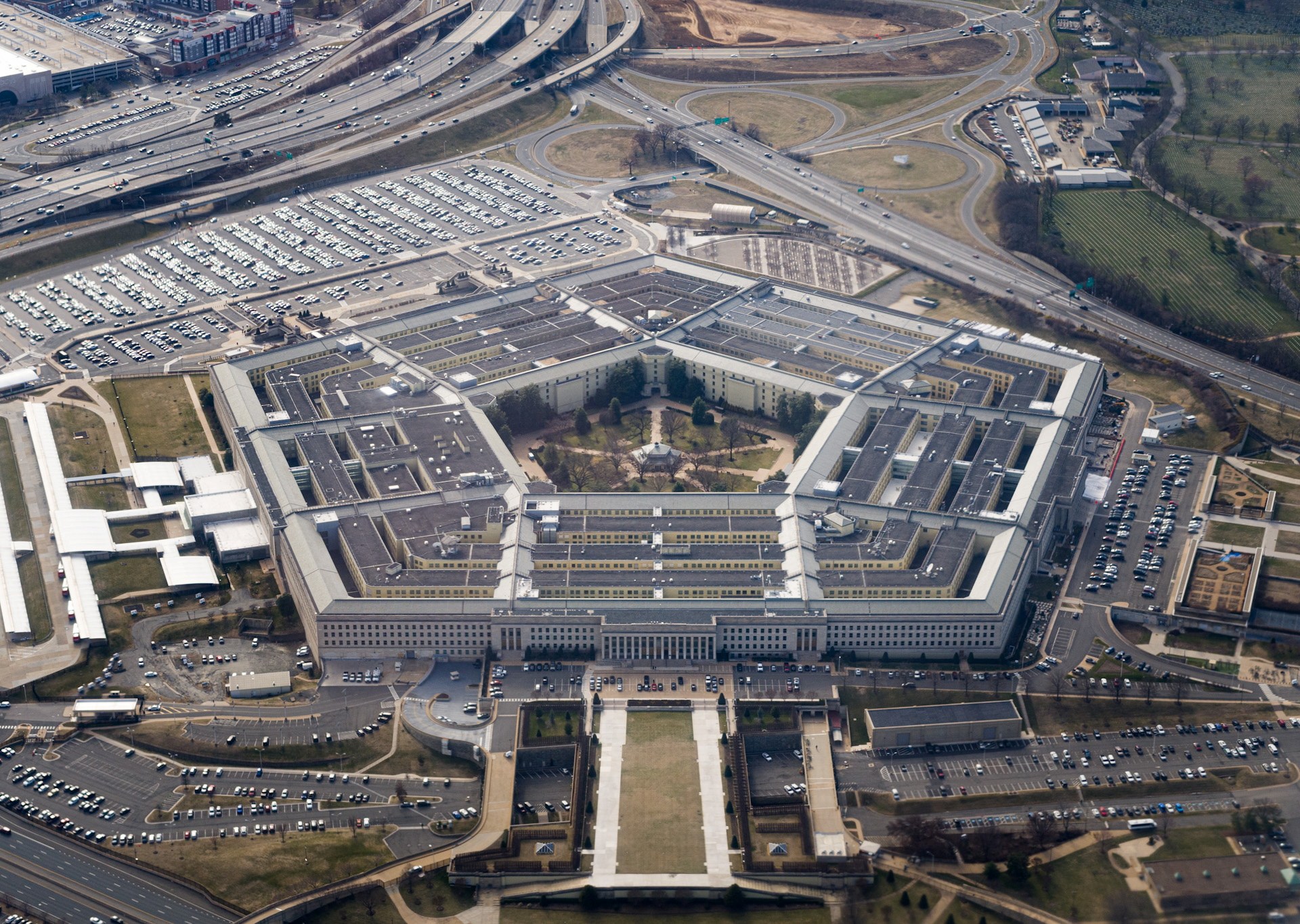 Pentagon’s UFO investigation finds no evidence of alien activity