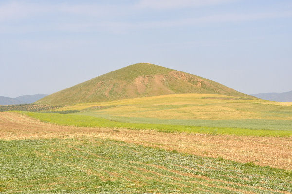 Tomb of King Alyattes at Bin Tepe in Lydia modern Turkey built circa 560 BC