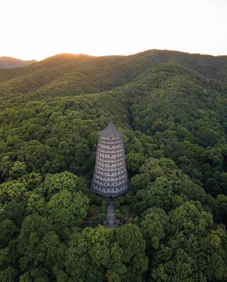 Liuhe Tower