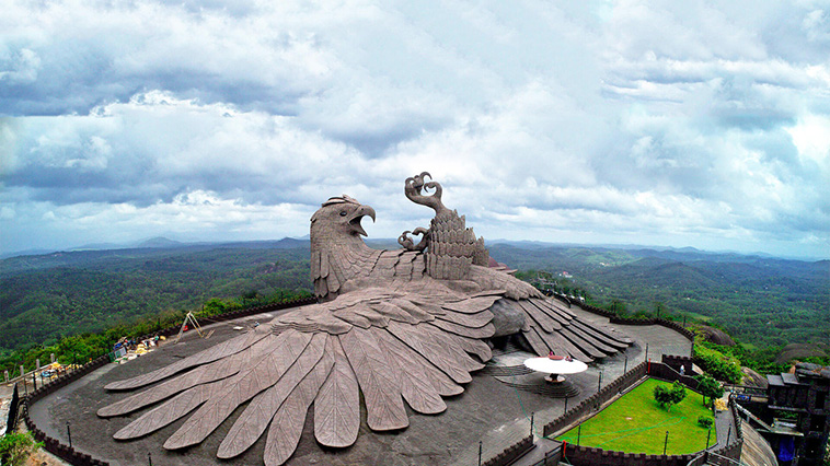 jatayu sculpture