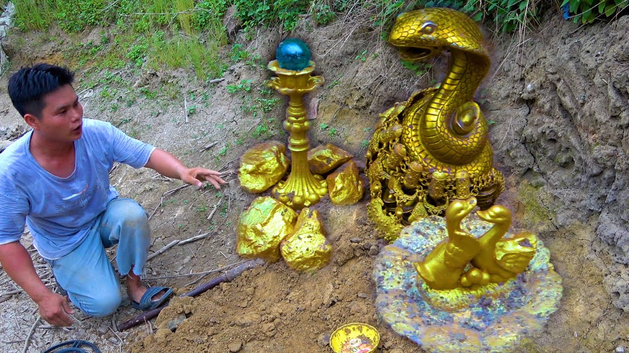 We have found a treasure and a golden magic snake - YouTube