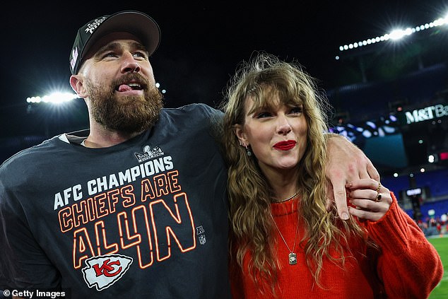 NFL insider Adam Schefter has hinted Travis Kelce could be about to propose to Taylor Swift