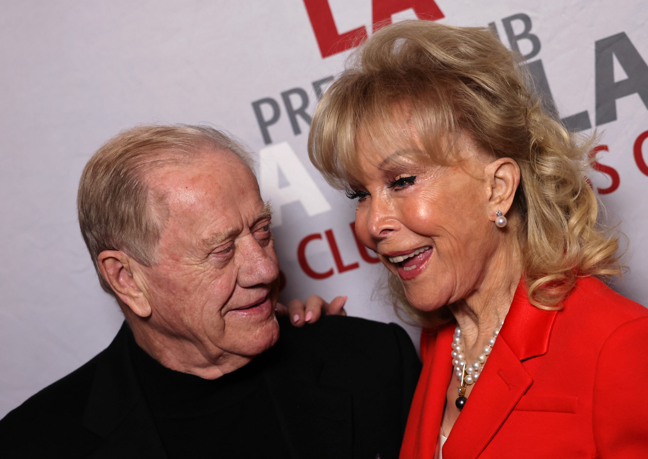 Jon Eicholtz and Barbara Eden attend the 16th Annual National Arts & Entertainment Journalism Awards Gala on December 3, 2023 | Source: Getty Images